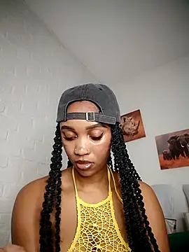 Shria107 online show from 02/21/26, 07:04