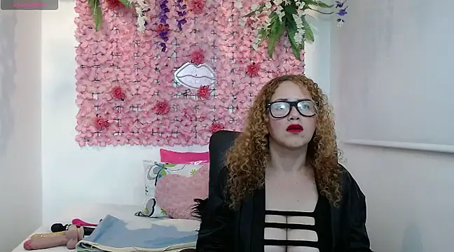 BLONDE SEXYHOT online show from 01/31/25, 03:52