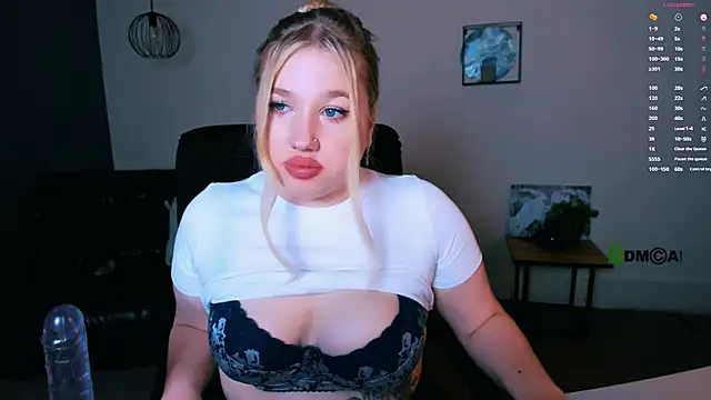 juli kisss online show from 01/03/25, 11:12