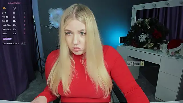 juli kisss online show from 01/09/25, 07:50