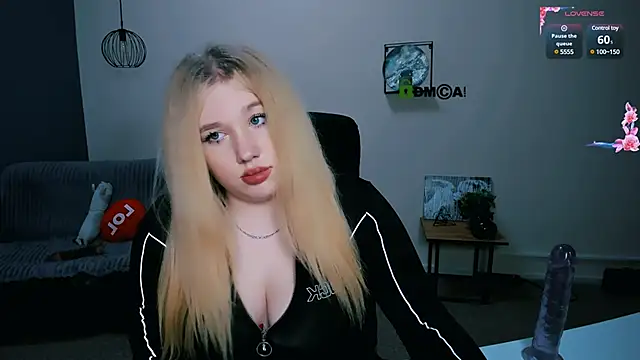 juli kisss online show from 01/18/25, 11:33