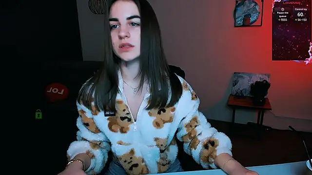 juli kisss online show from 01/28/25, 01:29