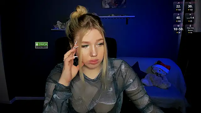 juli kisss online show from 02/06/25, 09:32