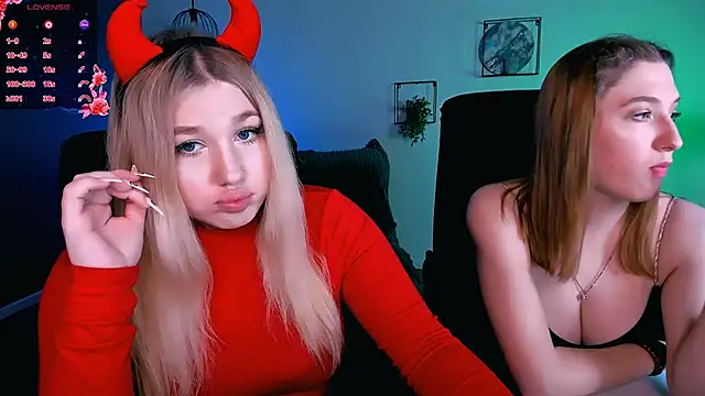 juli kisss online show from 02/08/25, 08:21