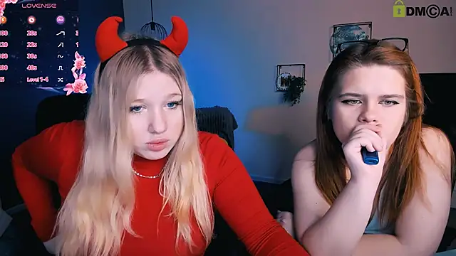 juli kisss online show from 03/06/25, 11:09