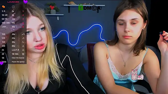 juli kisss online show from 03/14/25, 09:10