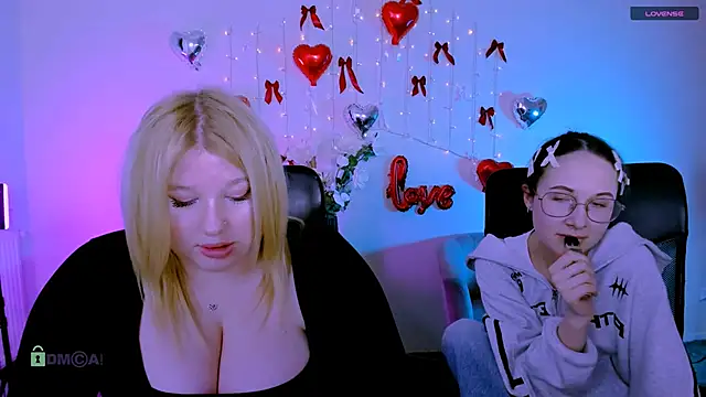 juli kisss online show from 02/11/26, 01:10