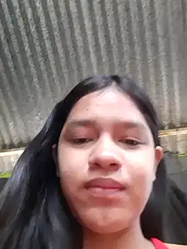 Snapshot of Little_Pau_Dirty chatting on 12/12/24, 12:44 Little Pau Dirty online show from 12/12/24, 12:44