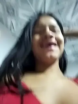 Snapshot of Little_Pau_Dirty chatting on 01/17/25, 11:49 Little Pau Dirty online show from 01/17/25, 11:49