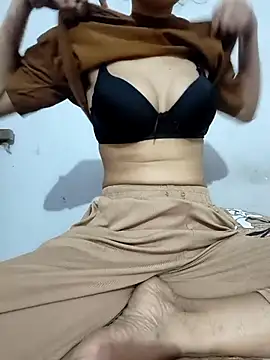 catreena online show from 10/26/25, 09:04