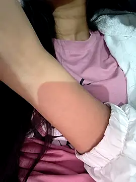 catreena online show from 12/13/25, 08:04