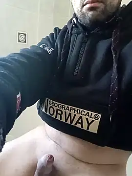 Snapshot of pisellinodurissimo chatting on 02/04/25, 01:27 pisellinodurissimo online show from 02/04/25, 01:27