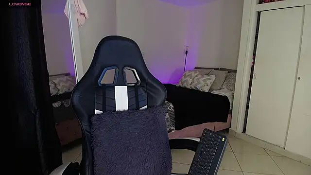 April Scarlett online show from 05/22/26, 12:18