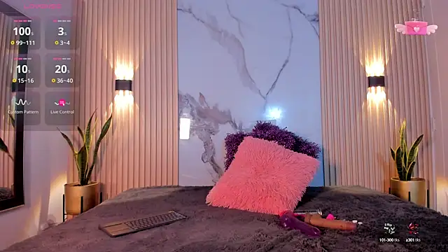 Snapshot of Iamvictoria06 chatting on 01/11/25, 10:07 Iamvictoria06 online show from 01/11/25, 10:07