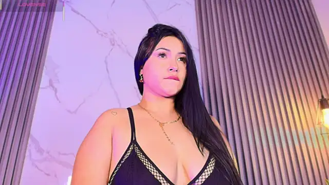 Snapshot of Iamvictoria06 chatting on 11/03/25, 05:36 Iamvictoria06 online show from 11/03/25, 05:36