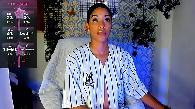 sasha fox00 online show from 12/03/24, 12:57