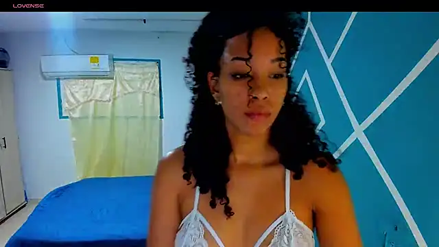 sasha fox00 online show from 10/11/25, 03:06