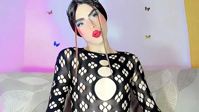 TatiGil online show from 04/05/26, 01:19