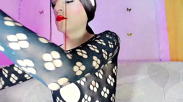Snapshot of TatiGil chatting on 06/30/26, 04:30 TatiGil online show from 06/30/26, 04:30
