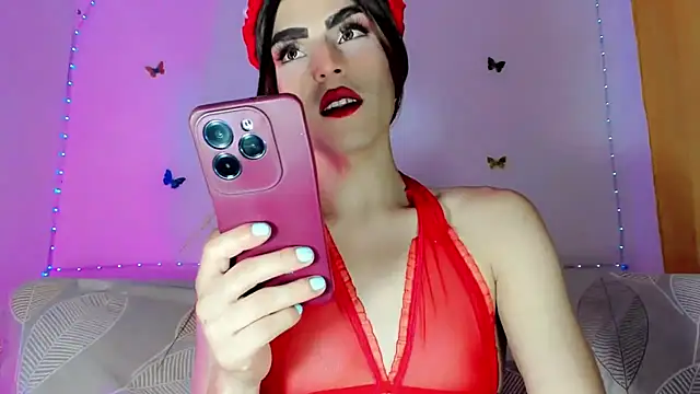 Snapshot of TatiGil chatting on 07/02/26, 03:23 TatiGil online show from 07/02/26, 03:23