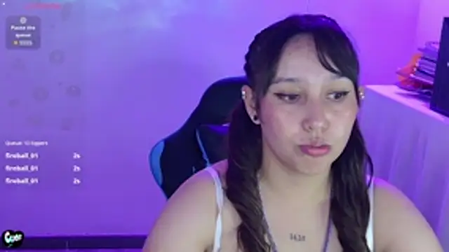 Skarlet Adams28 online show from 07/15/26, 10:48