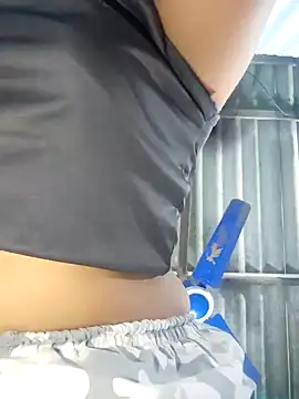 hotbaby 5 online show from 12/17/25, 03:07