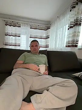 w12er online show from 02/01/26, 07:18