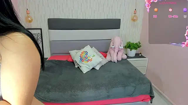 Snapshot of ALICESTARKK chatting on 03/07/25, 07:16 ALICESTARKK online show from 03/07/25, 07:16