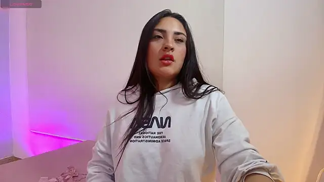 Brendda tay online show from 03/14/25, 09:35