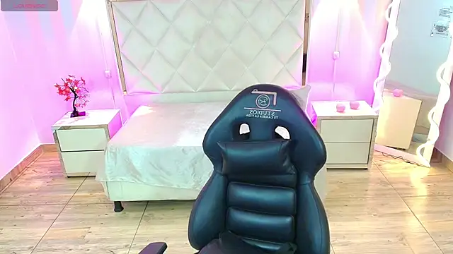 Brendda tay online show from 01/11/26, 03:11