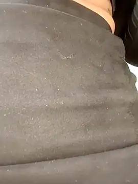 Snapshot of AnneteLynch chatting on 02/09/25, 12:06 AnneteLynch online show from 02/09/25, 12:06