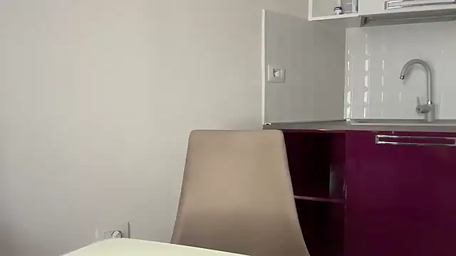 valeriaxxx1 online show from 12/10/24, 12:16