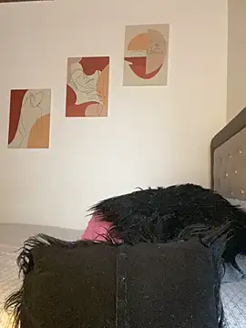 Melanyprada online show from 11/09/25, 08:29