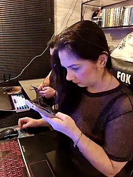 Snapshot of CoelhinhaGostosa chatting on 11/22/25, 11:59 CoelhinhaGostosa online show from 11/22/25, 11:59