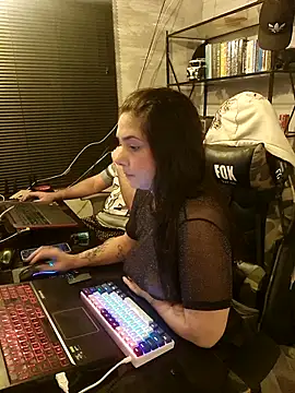 Snapshot of CoelhinhaGostosa chatting on 12/16/25, 07:46 CoelhinhaGostosa online show from 12/16/25, 07:46