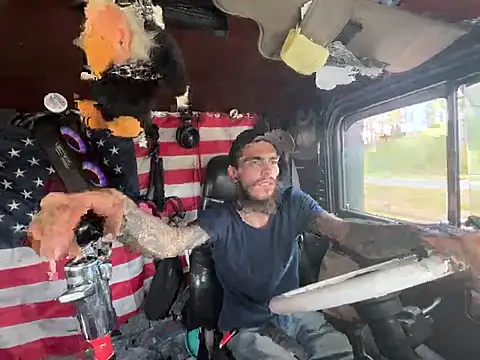 XMeF10 online show from 03/26/26, 04:56