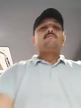 Akhil3290 online show from 01/22/25, 04:23