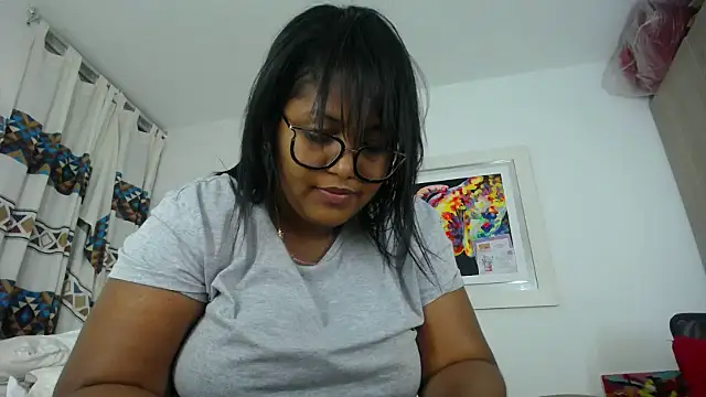 miajoseph  online show from 01/19/25, 07:25