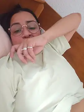 paulinaDiaz1 online show from 06/18/26, 01:04
