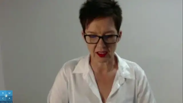 Snapshot of Sofie69Velvet chatting on 11/15/25, 09:06 Sofie69Velvet online show from 11/15/25, 09:06