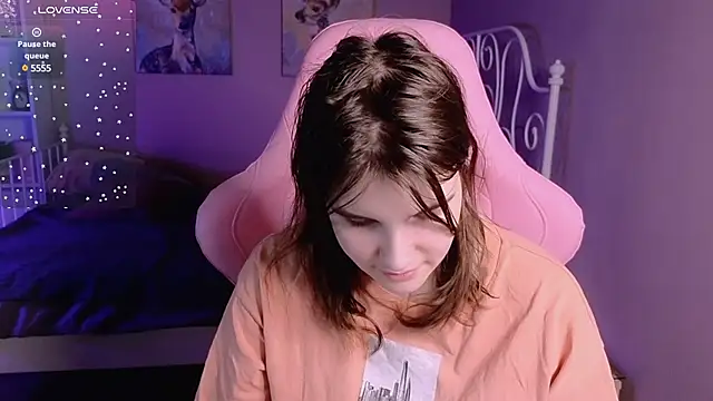 Ruyjin Choi online show from 01/31/25, 10:52