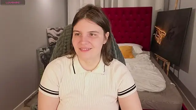 Ruyjin Choi online show from 04/19/26, 10:25