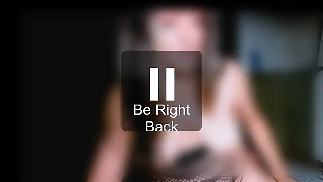 Snapshot of Layla-Lana chatting on 02/22/25, 03:58 Layla-Lana online show from 02/22/25, 03:58