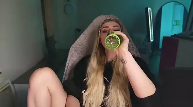 ce leste   online show from 01/26/25, 08:23