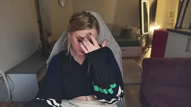 ce leste   online show from 02/22/25, 04:09