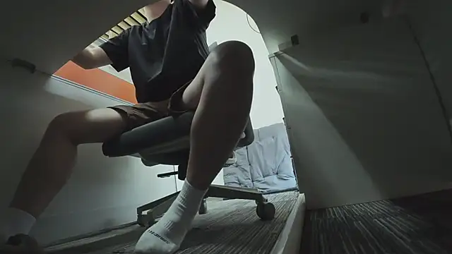 Lucas nn online show from 05/07/26, 01:44