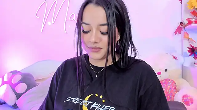 MaddyParisi online show from 12/04/24, 09:18