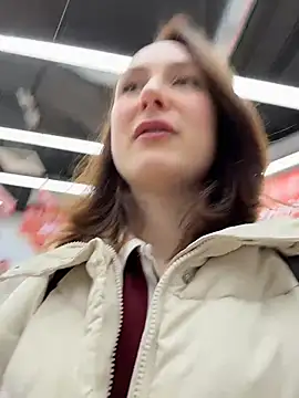 Dina Tease online show from 12/17/25, 12:44