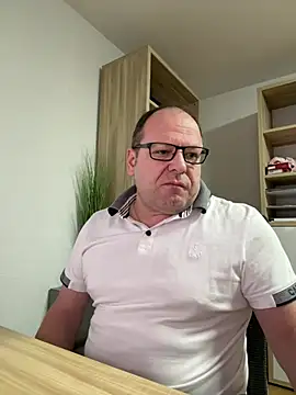 coupleLatinaLovers online show from 02/03/25, 05:18