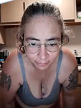 GraceHenderson online show from 02/12/25, 09:54